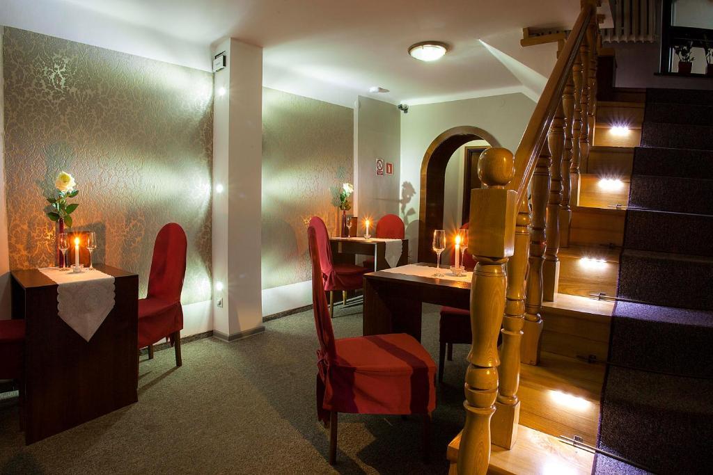 Hotel Wyzsza Brama Centrum Cieszyn (Silesia) Bagian luar foto