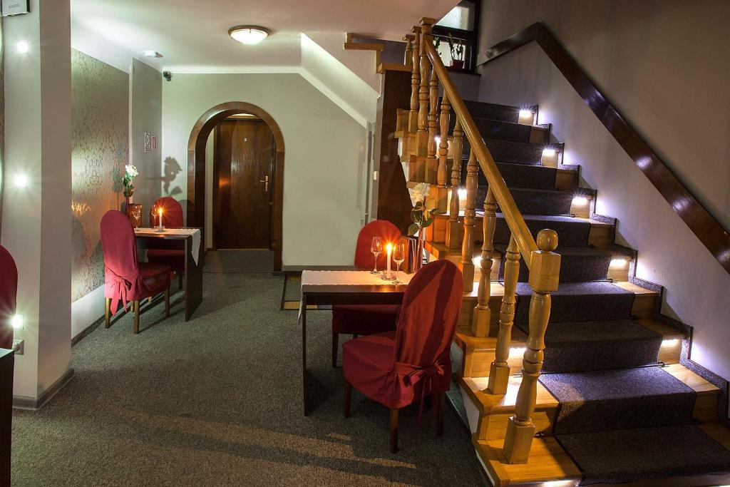 Hotel Wyzsza Brama Centrum Cieszyn (Silesia) Bagian luar foto
