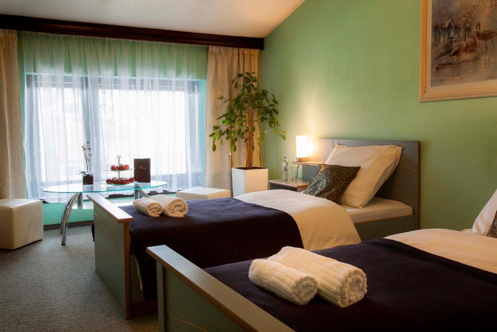 Hotel Wyzsza Brama Centrum Cieszyn (Silesia) Ruang foto